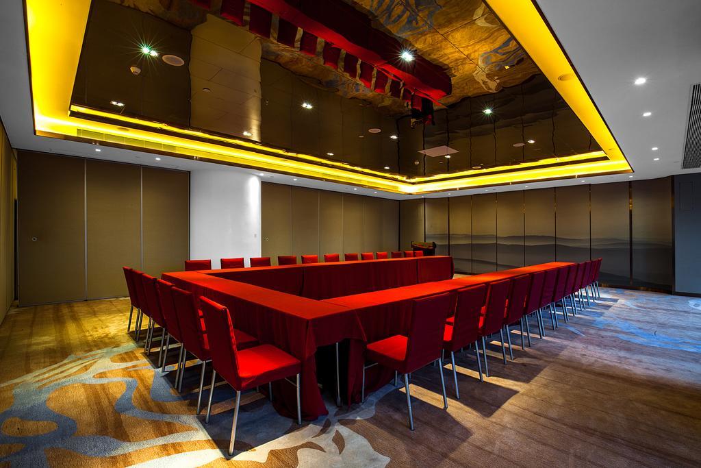 Shenzhen Futian Wyndham Grand Hotel Exterior photo
