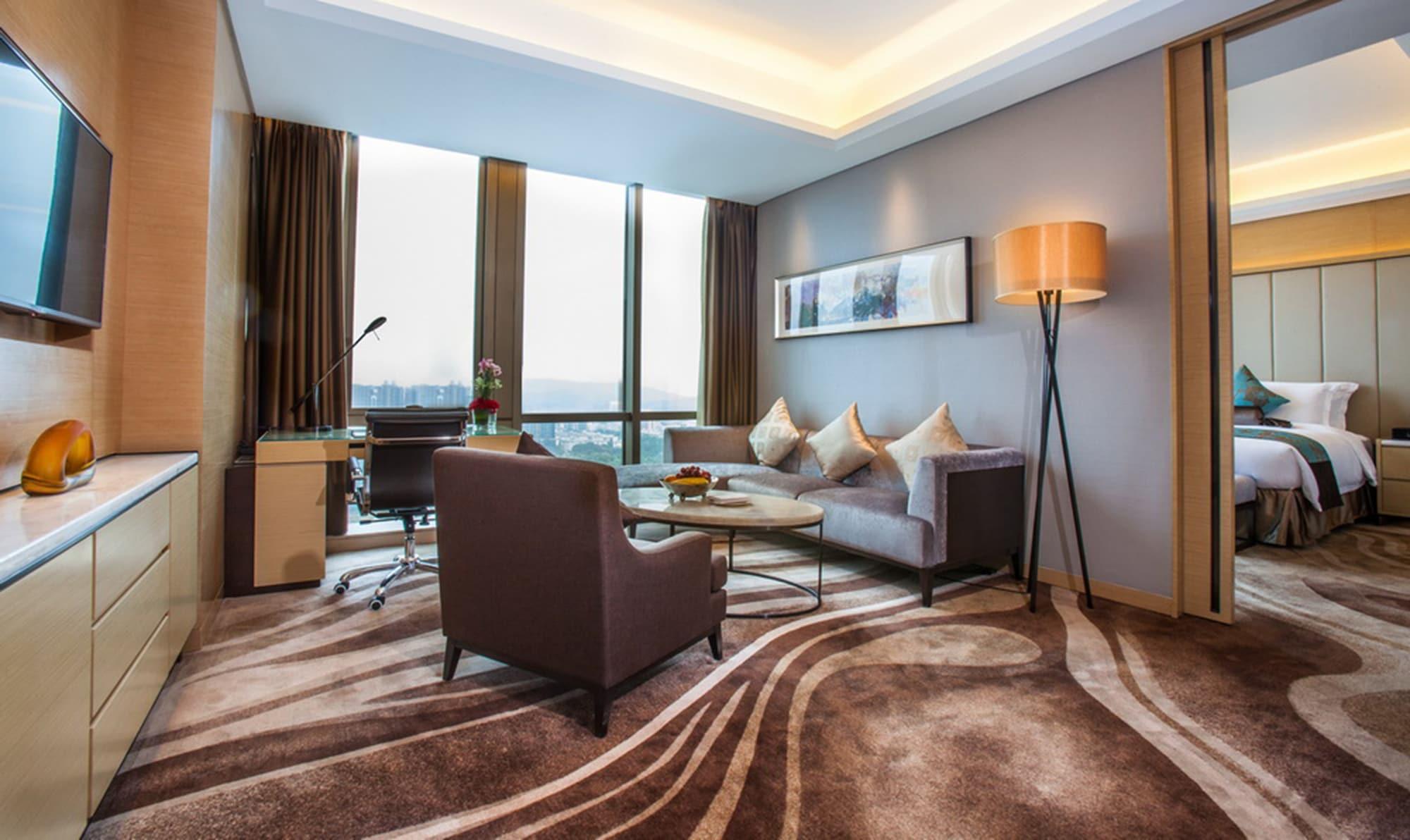 Shenzhen Futian Wyndham Grand Hotel Exterior photo